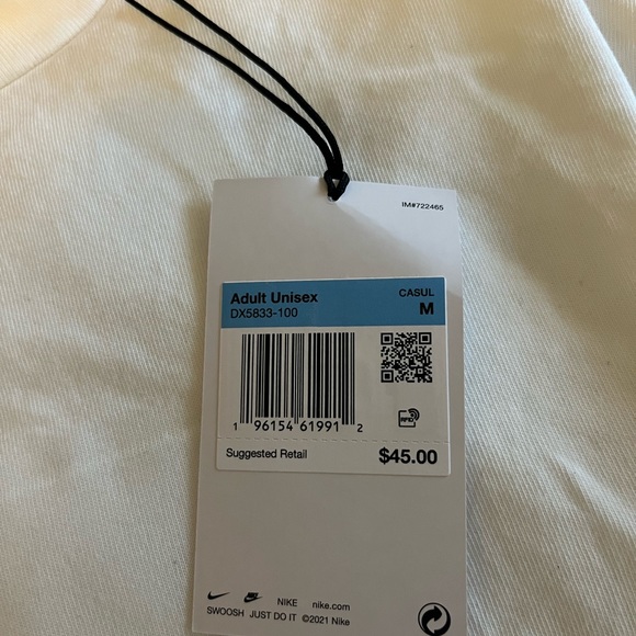 White Nike shirt - Adult Unisex - M - Picture 3 of 6